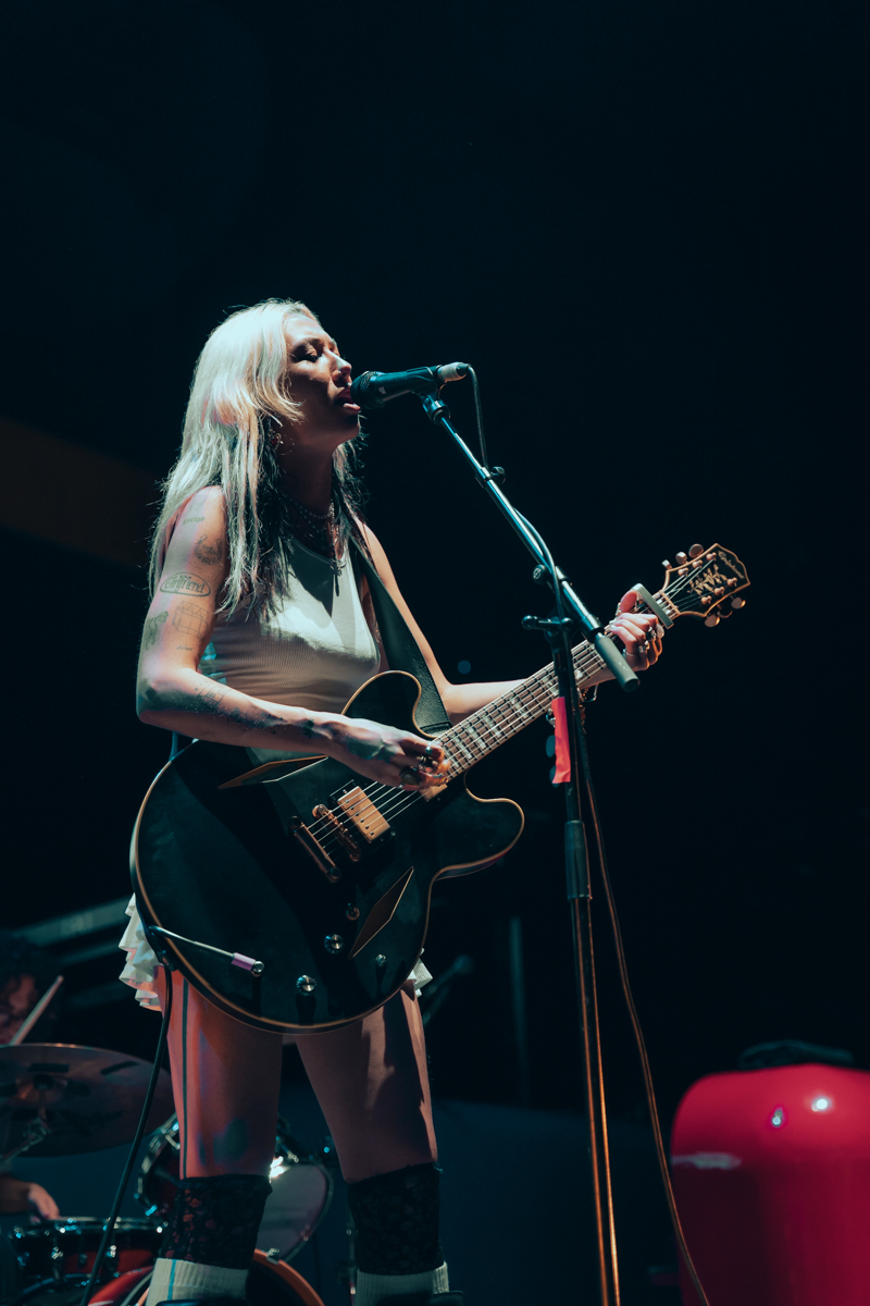 Nieve Ella @ Vorst Nationaal, picture 20, photographed by Jelle Meersschaut - FrontView Magazine
