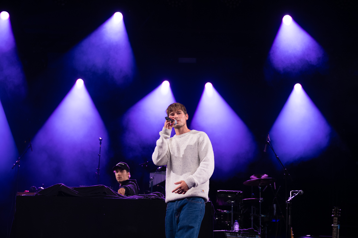 Eles @ OLT Rivierenhof, foto 1, foto's door Bart Janssens - FrontView Magazine