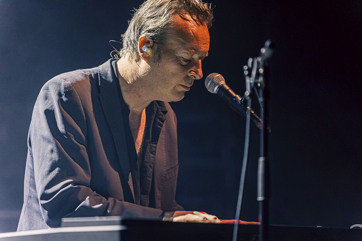 Peter Alexander Jobson @ Cirque Royal, foto 2, foto's door Peter Smet - FrontView Magazine