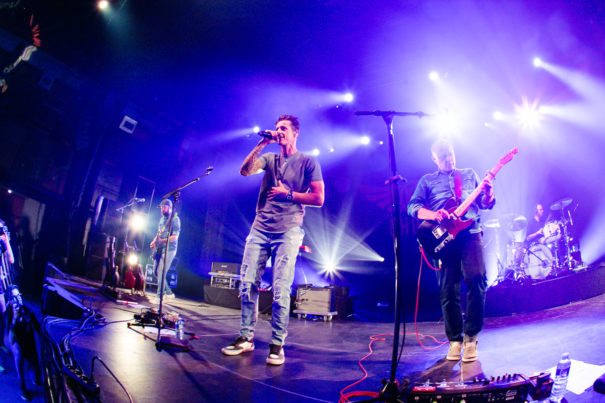K's Choice 30th Anniversary @ La condition publique, foto 22, foto's door Anais Callens - FrontView Magazine