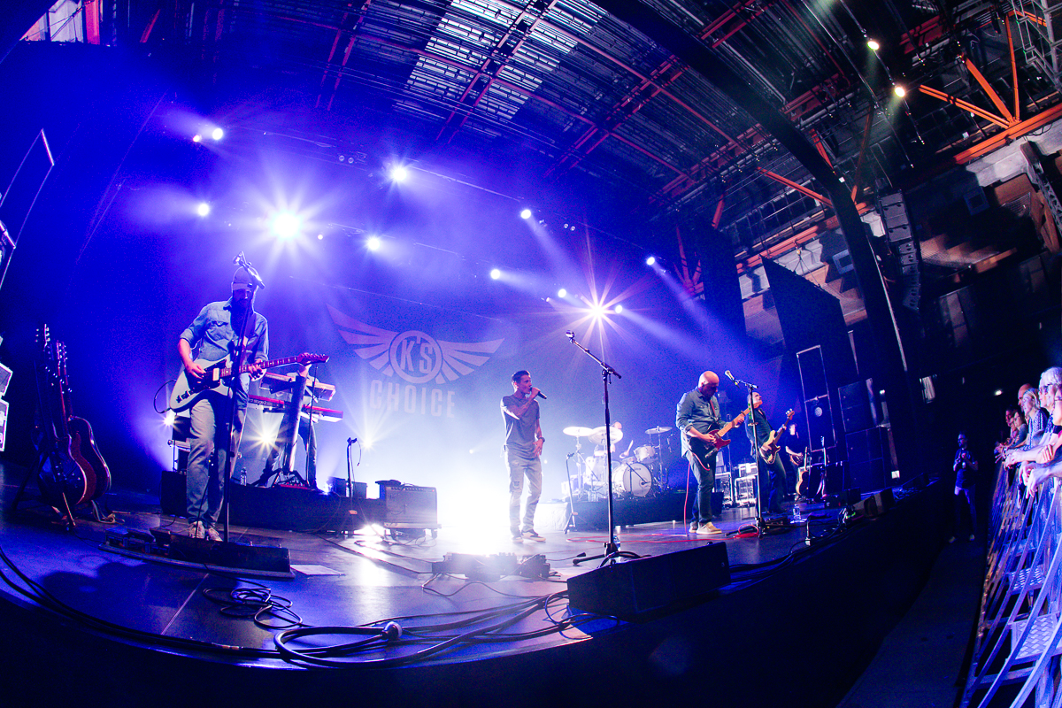 K's Choice 30th Anniversary @ La condition publique, foto 24, foto's door Anais Callens - FrontView Magazine