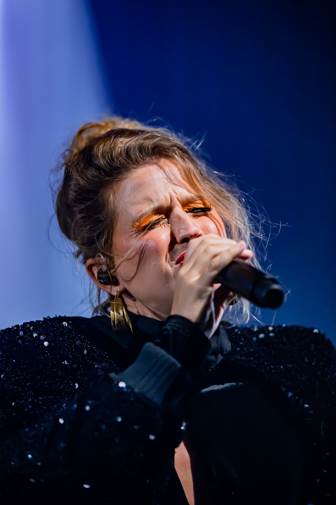 Selah Sue @ Het Depot, picture 6, photographed by Leen Verlinden - FrontView Magazine
