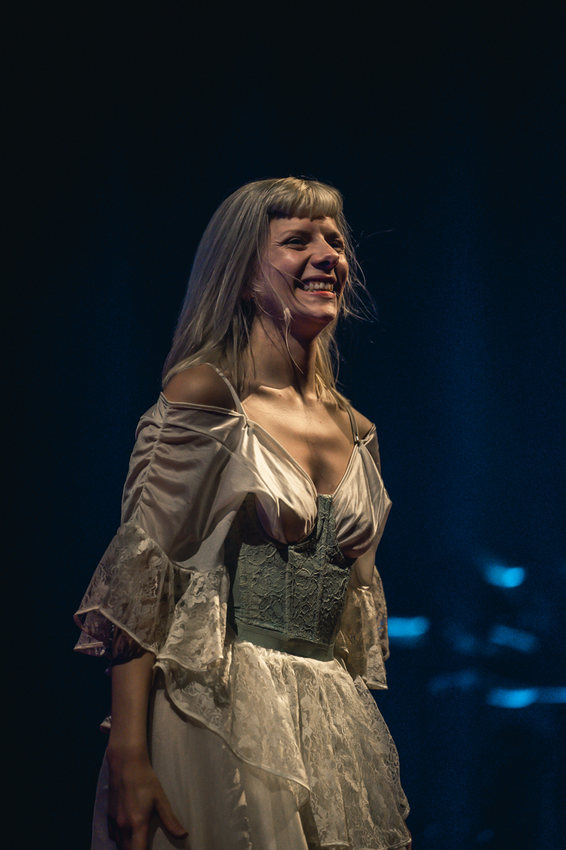 Aurora @ Vorst Nationaal, picture 6, photographed by Jelle Meersschaut - FrontView Magazine