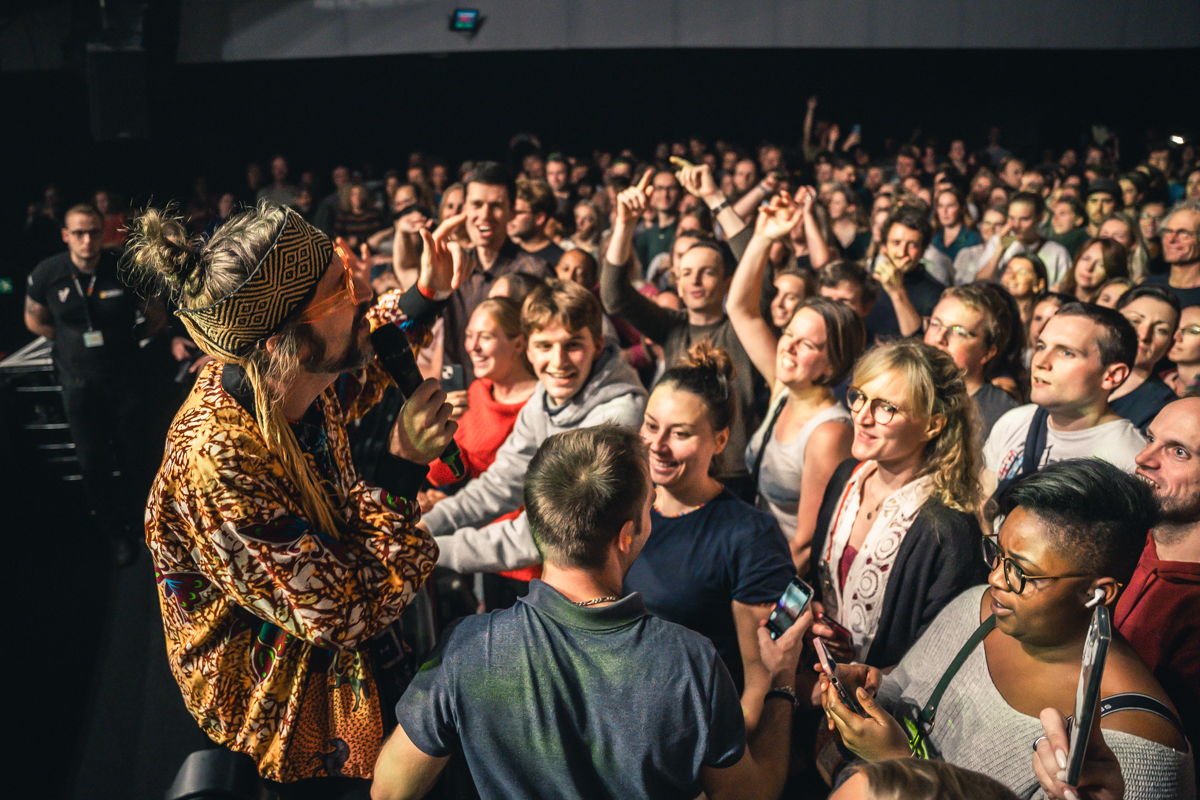 Crystal Fighters @ La Madeleine, picture 3, photographed by Jelle Meersschaut - FrontView Magazine