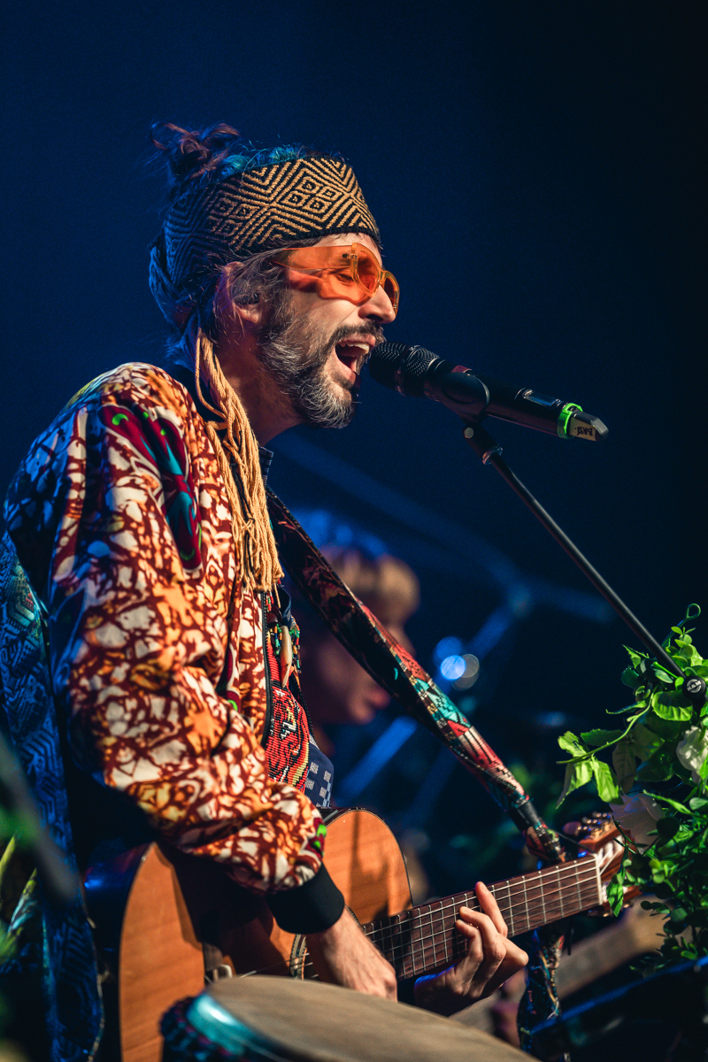 Crystal Fighters @ La Madeleine, picture 5, photographed by Jelle Meersschaut - FrontView Magazine