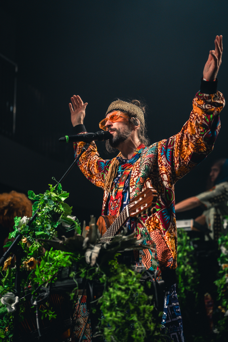 Crystal Fighters @ La Madeleine, picture 12, photographed by Jelle Meersschaut - FrontView Magazine