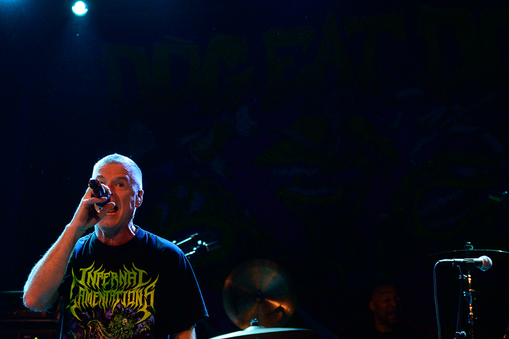Dog Eat Dog @ 013, picture 6, photographed by Gert Daemen - FrontView Magazine