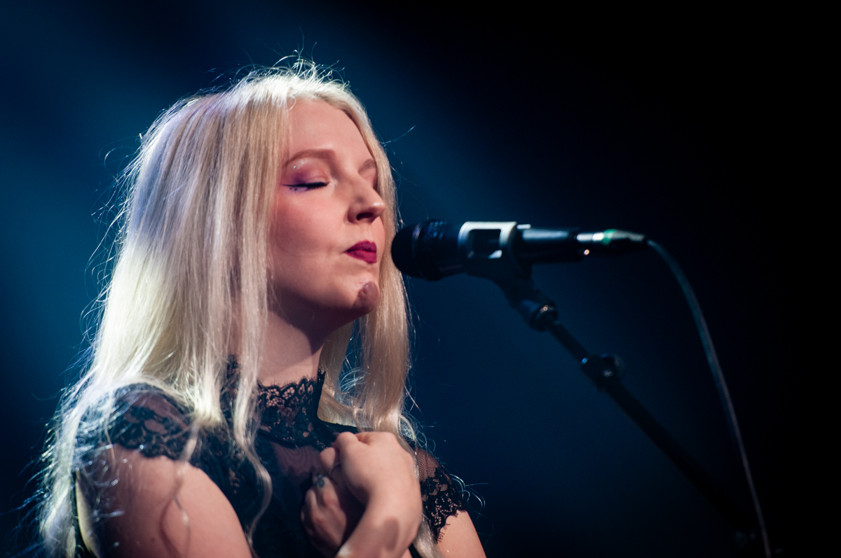 Sylvaine @ Ancienne Belgique, picture 8, photographed by Jurgen Van De Maele - FrontView Magazine