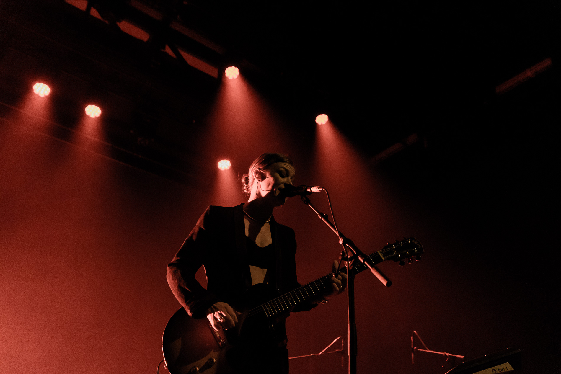 Trixie Whitley @ Het Depot, picture 5, photographed by Jürgen Bruynooghe - FrontView Magazine