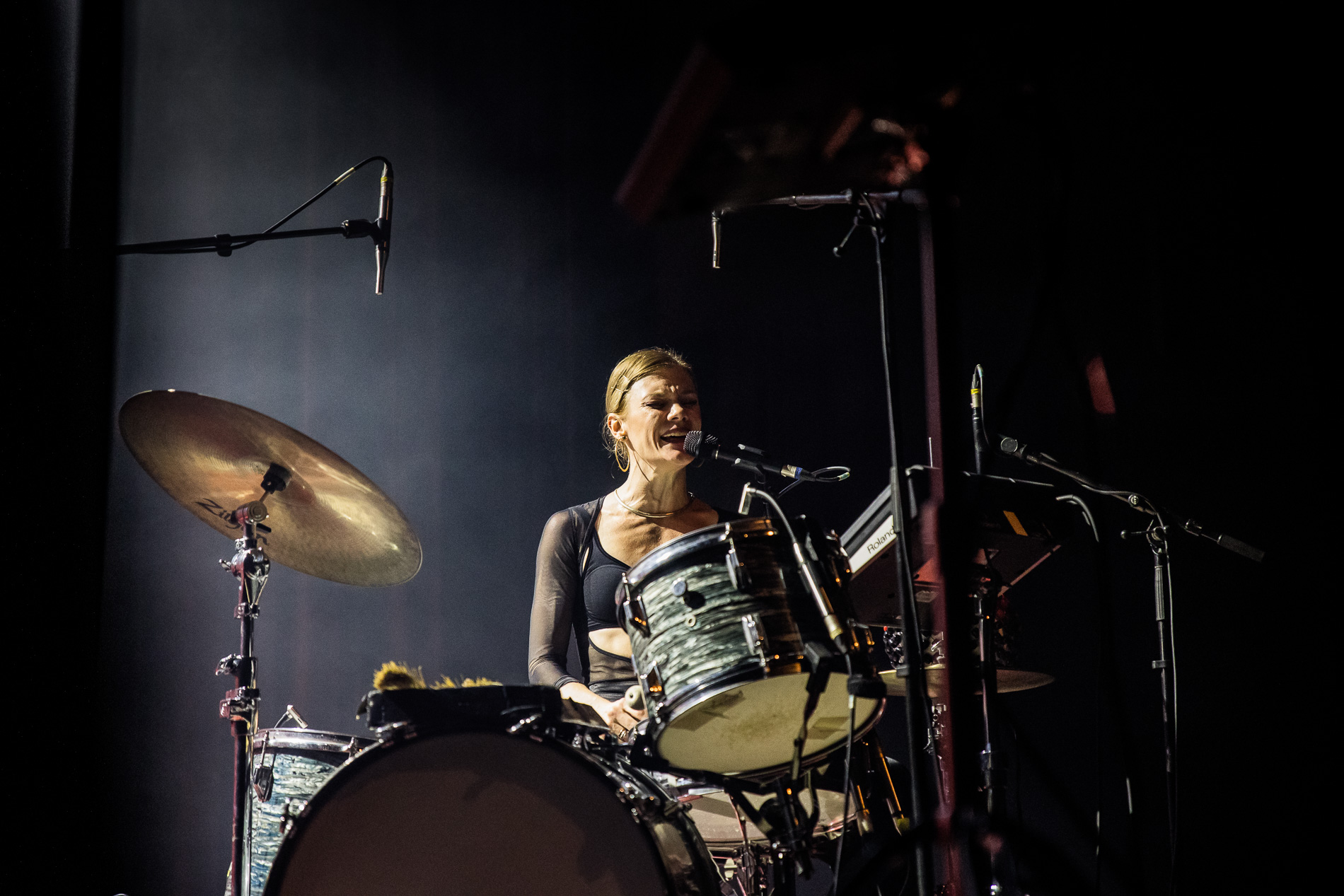 Trixie Whitley @ Het Depot, picture 15, photographed by Jürgen Bruynooghe - FrontView Magazine