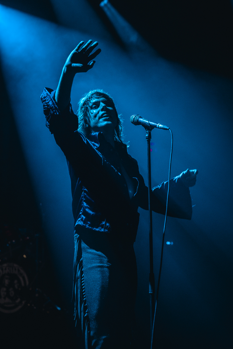 The Struts @ La Madeleine, picture 1, photographed by Jelle Meersschaut - FrontView Magazine