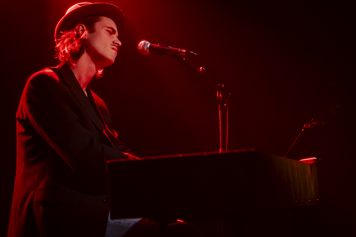 Iskander Moon Matinee Concert @ AB, picture 1, photographed by Peter Smet - FrontView Magazine