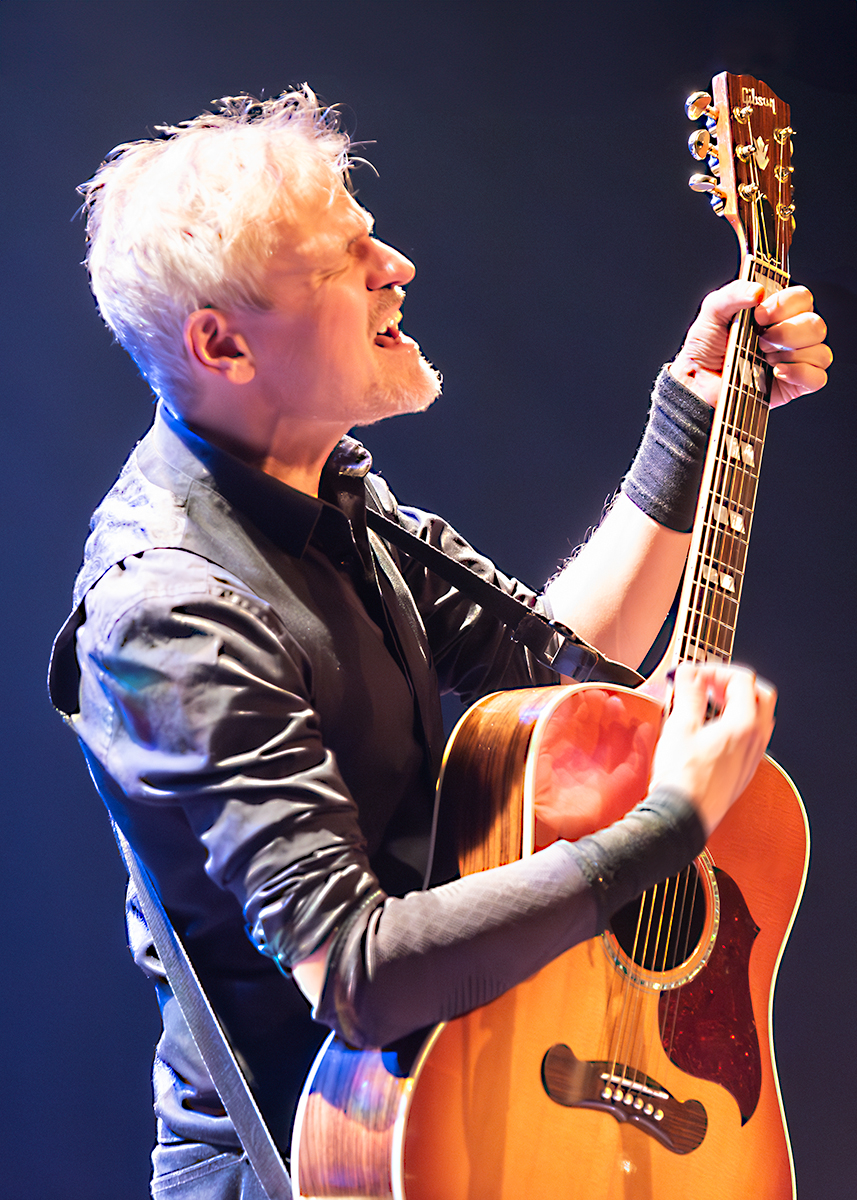 Tom McRae @ gc wildeman, picture 2, photographed by Johan Allaert - FrontView Magazine
