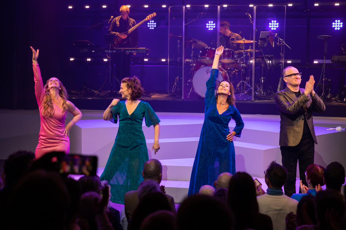 Première Babes @ Fakkeltheater - Rode Zaal, picture 29, photographed by Goele Bormans - FrontView Magazine