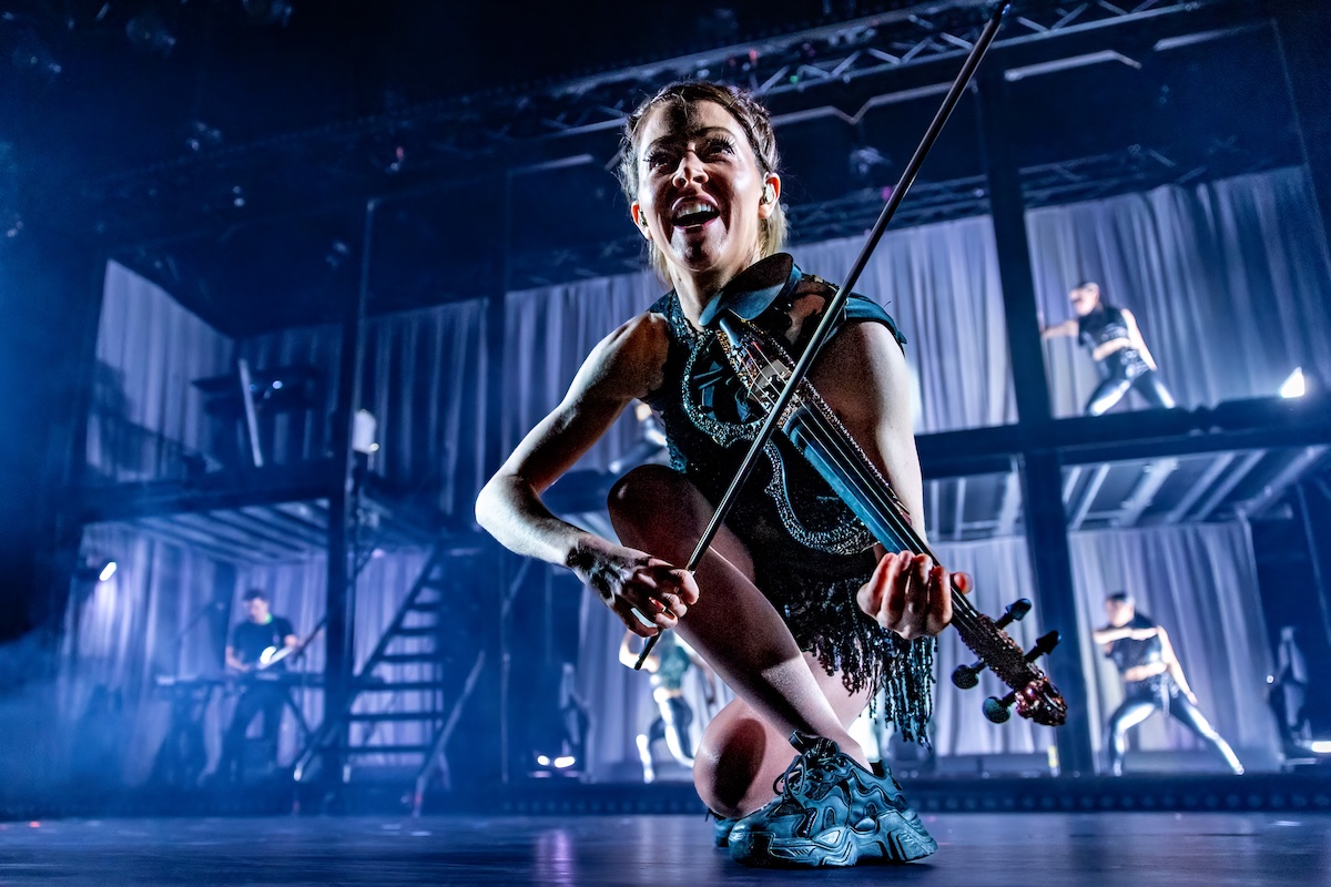 Lindsey Stirling @ Vorst Nationaal, picture 10, photographed by Dorien Goetschalckx - FrontView Magazine