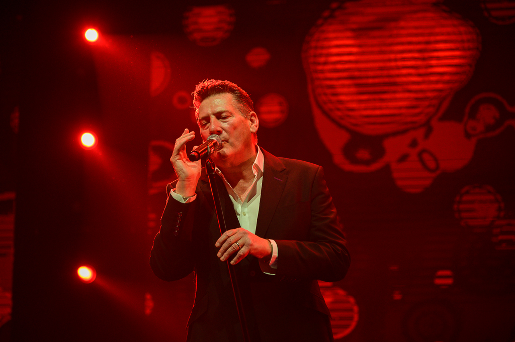 Joe Singalone party @ Antwerp expo, foto 45, foto's door Gert Daemen - FrontView Magazine