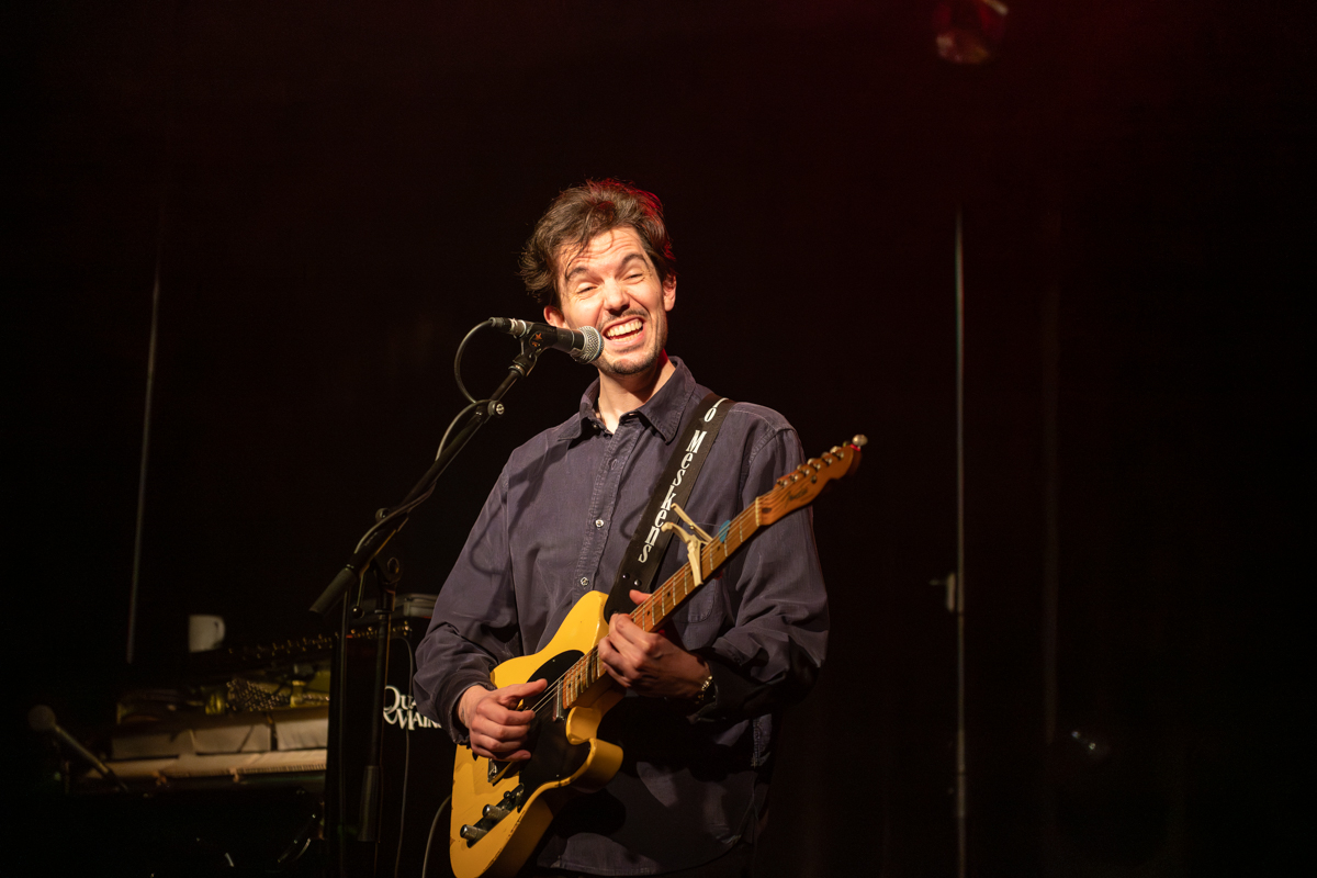 Milo Meskens @ De Casino, picture 1, photographed by Bart Janssens - FrontView Magazine