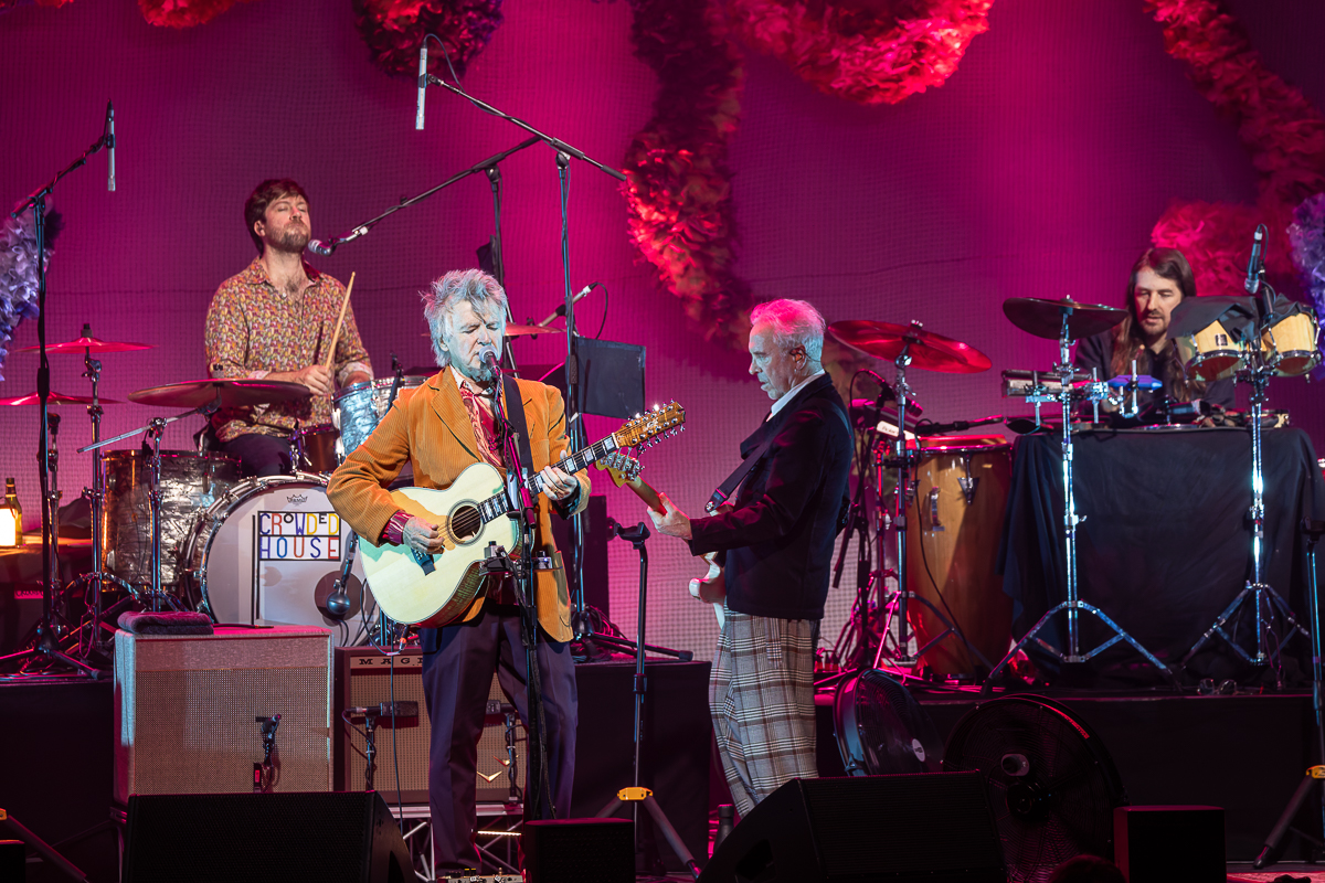 Crowded House @ 013, picture 11, photographed by David Johnson - FrontView Magazine