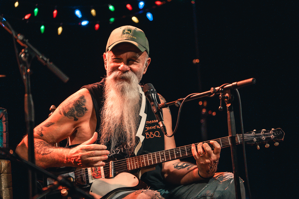 Seasick Steve @ AB, picture 8, photographed by Jelle Meersschaut - FrontView Magazine