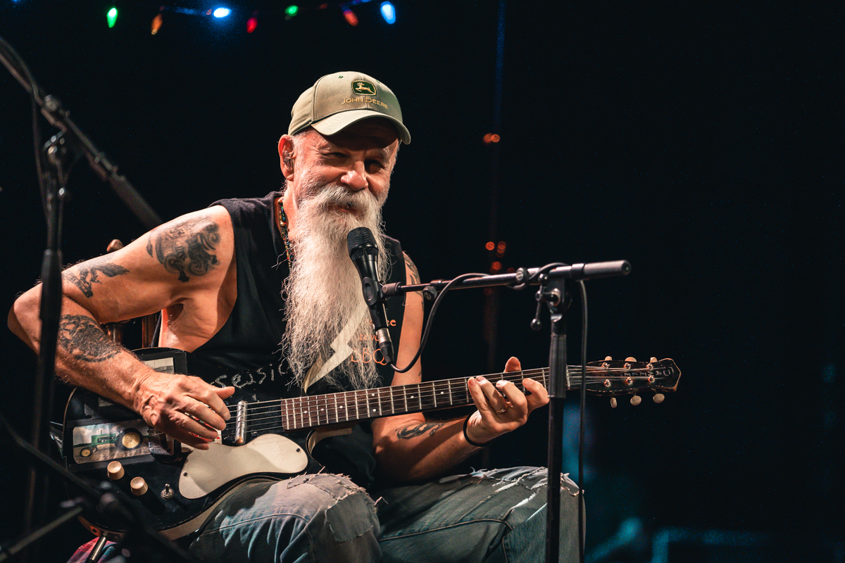 Seasick Steve @ AB, picture 11, photographed by Jelle Meersschaut - FrontView Magazine