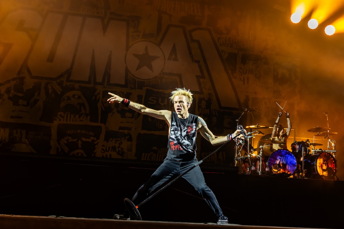 SUM 41 @ ING Arena, picture 3, photographed by Dorien Goetschalckx - FrontView Magazine