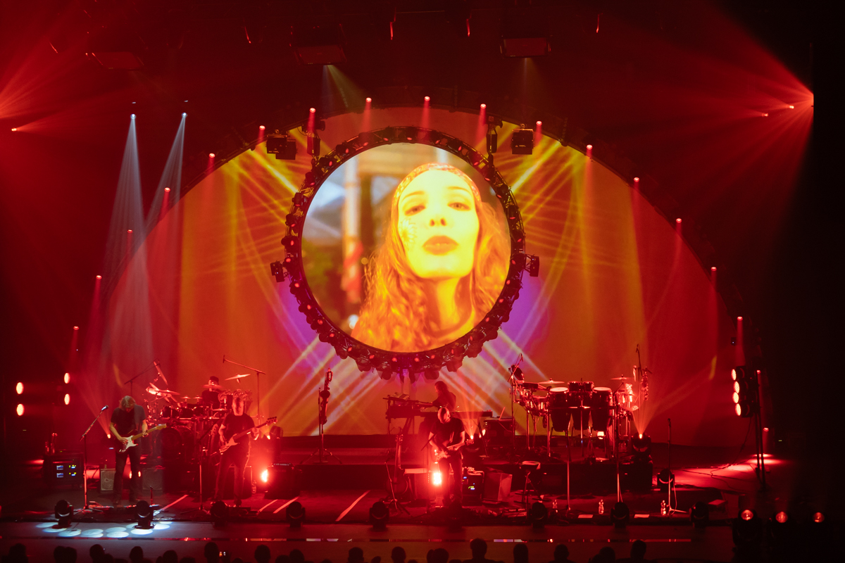 Brit Floyd @ Stadsschouwburg, picture 20, photographed by Koen Marcoen - FrontView Magazine