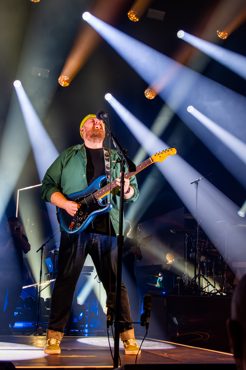 Tom Walker @ Ancienne Belgique, picture 19, photographed by Jurgen Van De Maele - FrontView Magazine