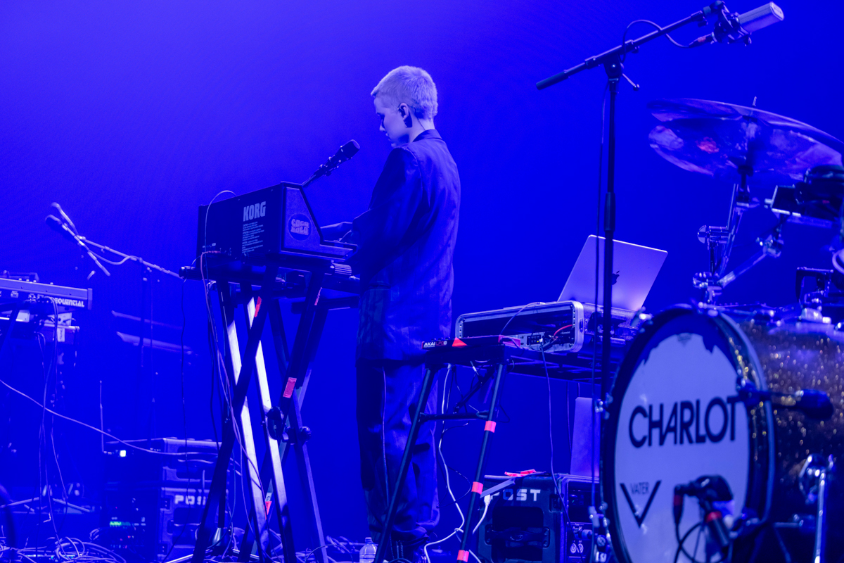 Charlot @ Lotto Arena, picture 11, photographed by dirk janssens - FrontView Magazine