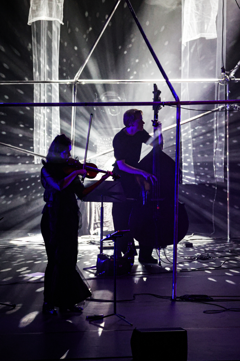 Kovacs Kovacs @ Muziekgebouw Eindhoven, foto 17, foto's door Kitty van de Waart - FrontView Magazine