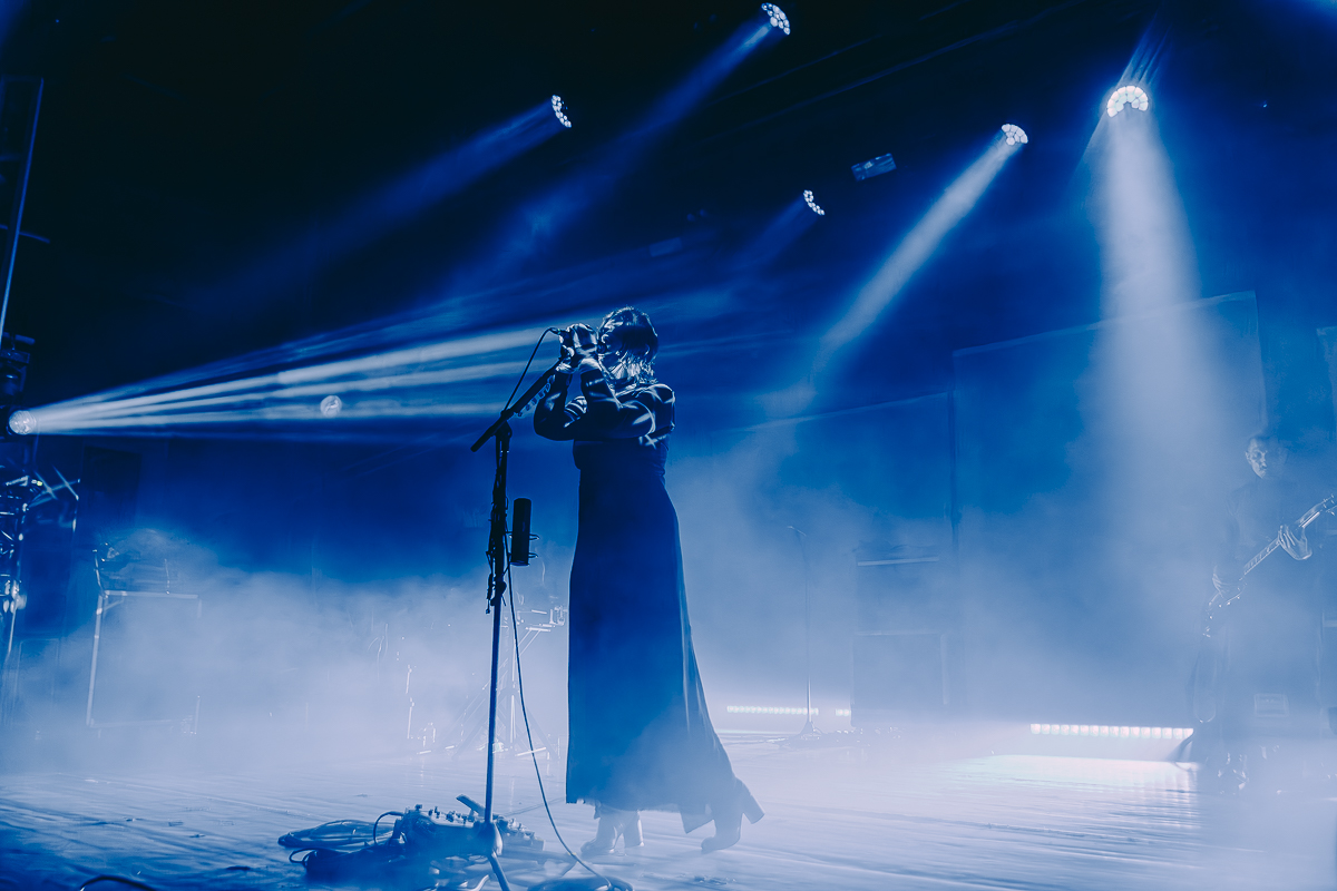 Chelsea Wolfe @ Trix, picture 6, photographed by Peter Smet - FrontView Magazine