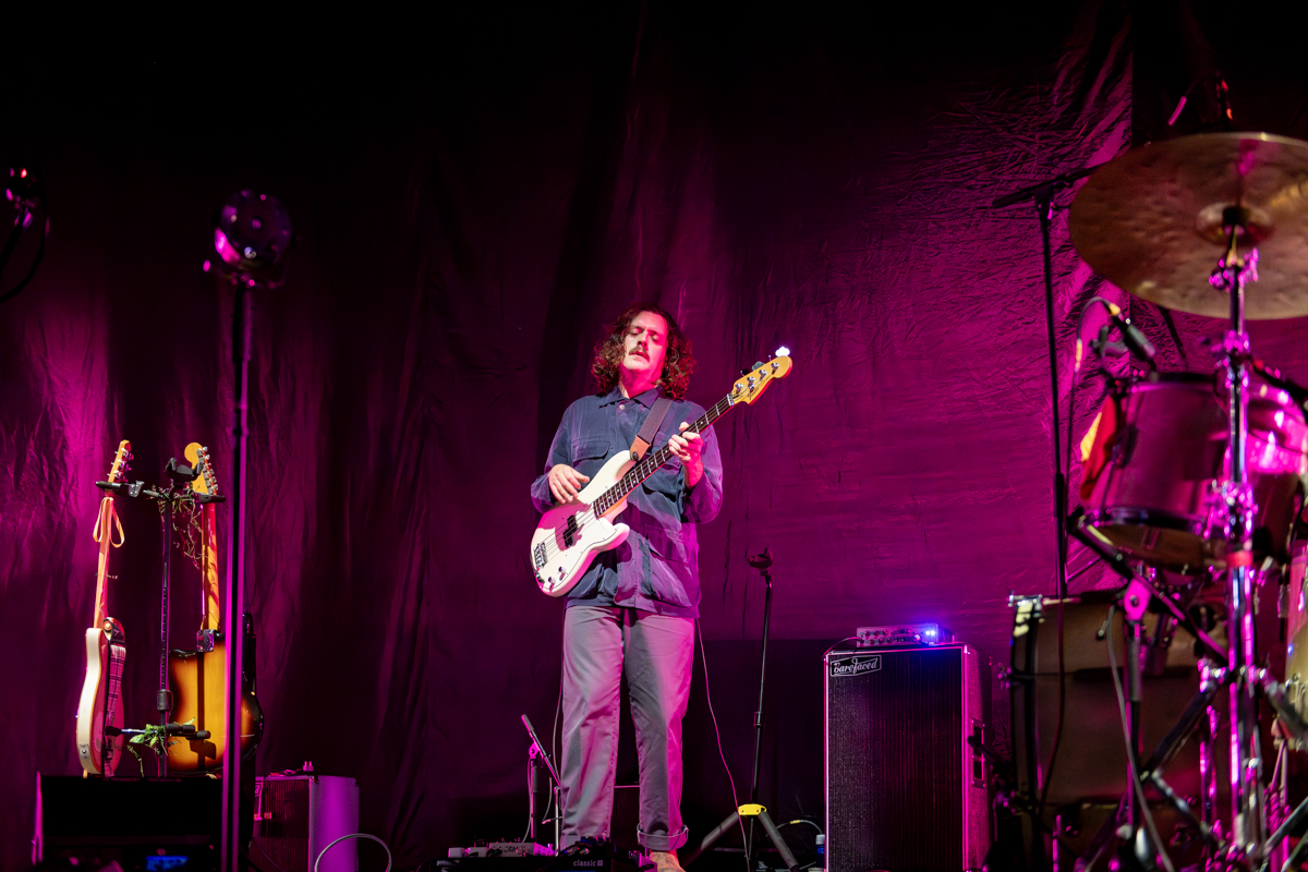Bess Atwell @ Vorst Nationaal, picture 11, photographed by Bart Janssens - FrontView Magazine