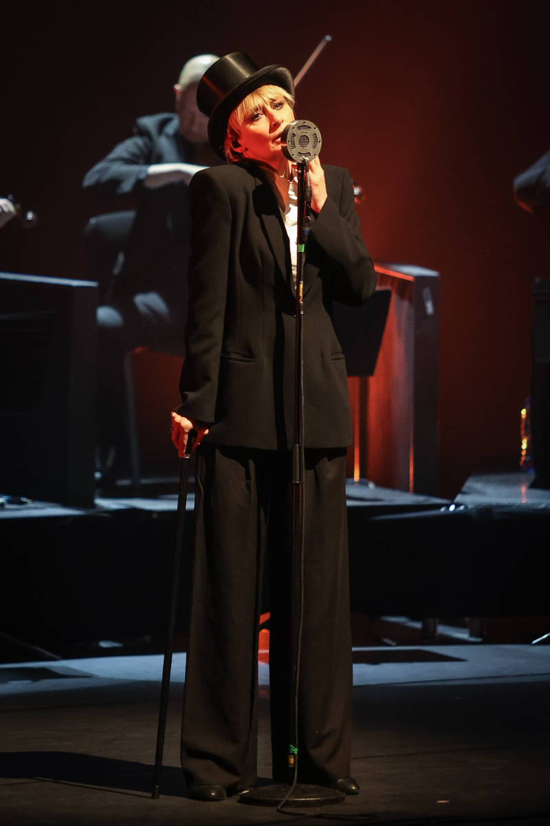 Hooverphonic and Strings Hooverphonic @ Muziekgebouw Eindhoven, picture 3, photographed by Kitty van de Waart - FrontView Magazine