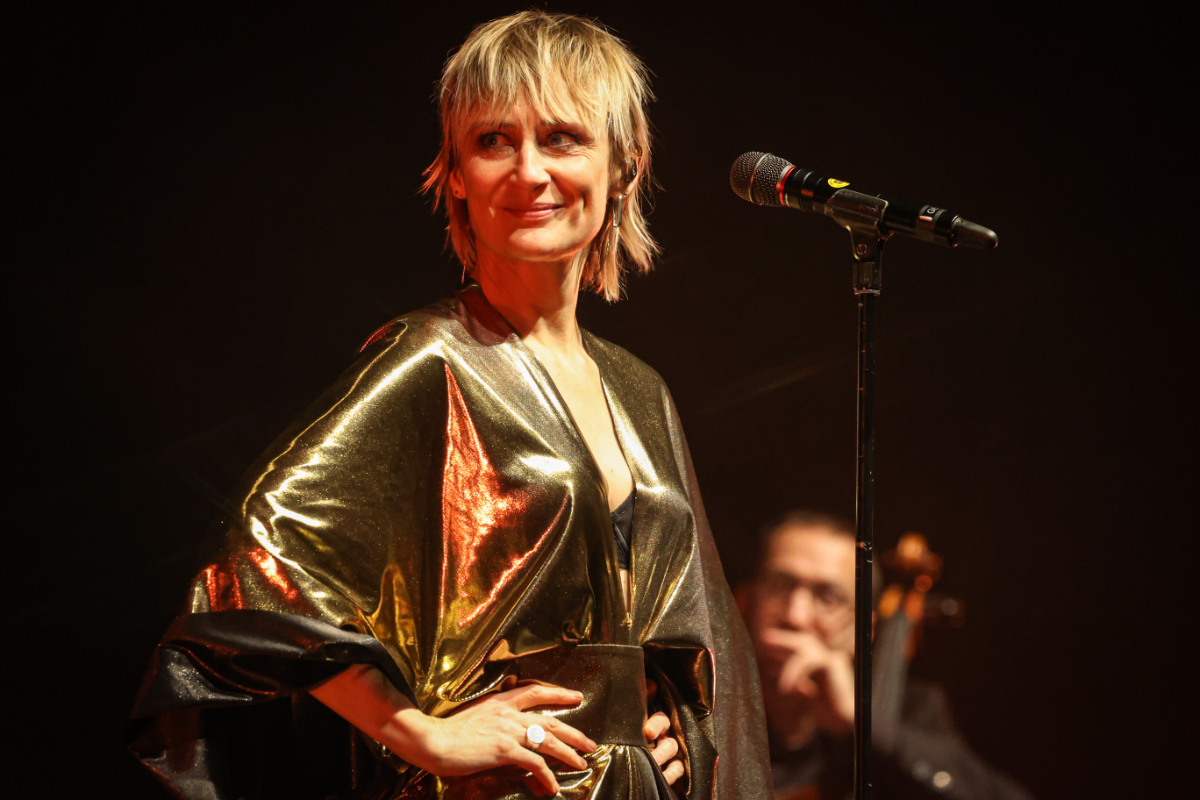 Hooverphonic and Strings Hooverphonic @ Muziekgebouw Eindhoven, picture 44, photographed by Kitty van de Waart - FrontView Magazine