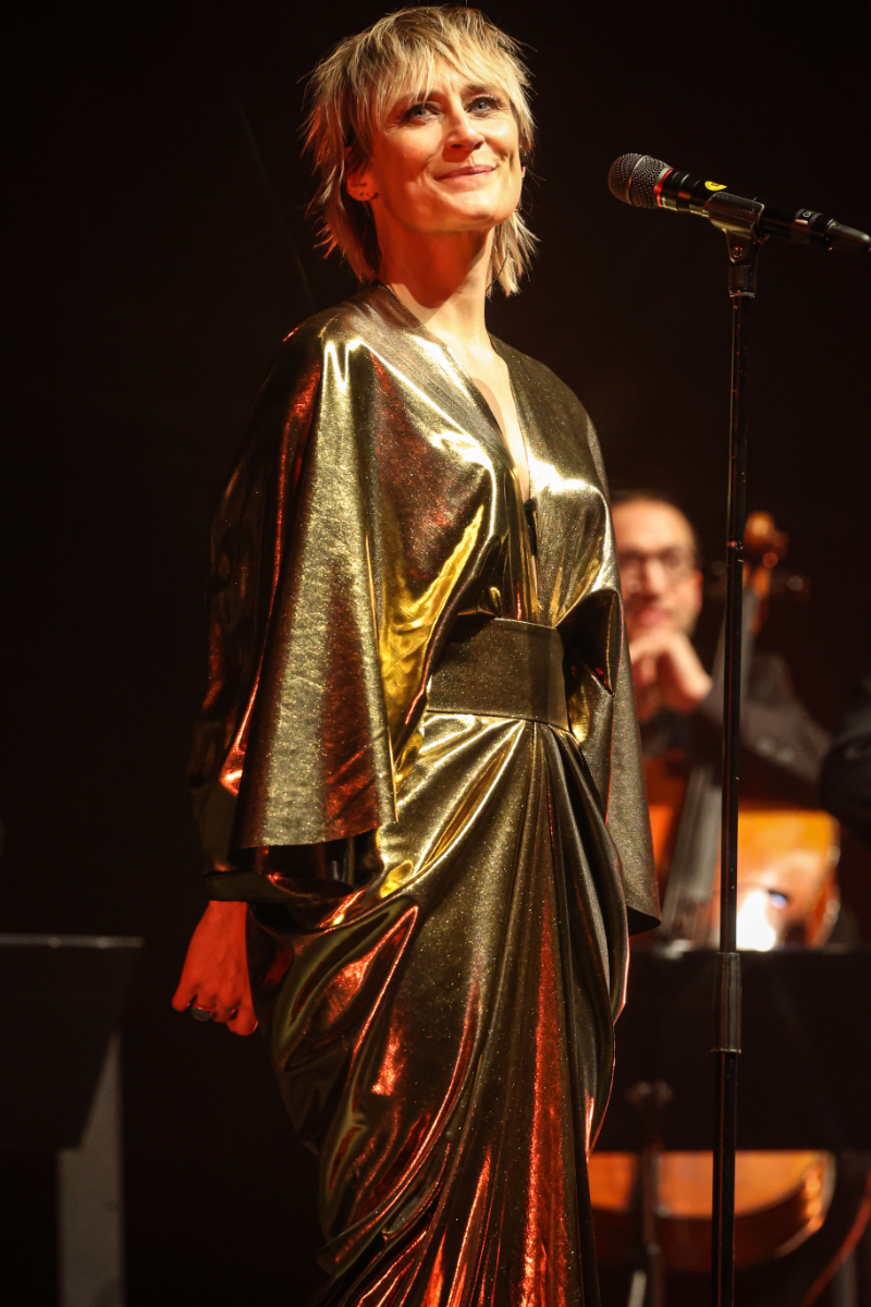Hooverphonic and Strings Hooverphonic @ Muziekgebouw Eindhoven, picture 45, photographed by Kitty van de Waart - FrontView Magazine