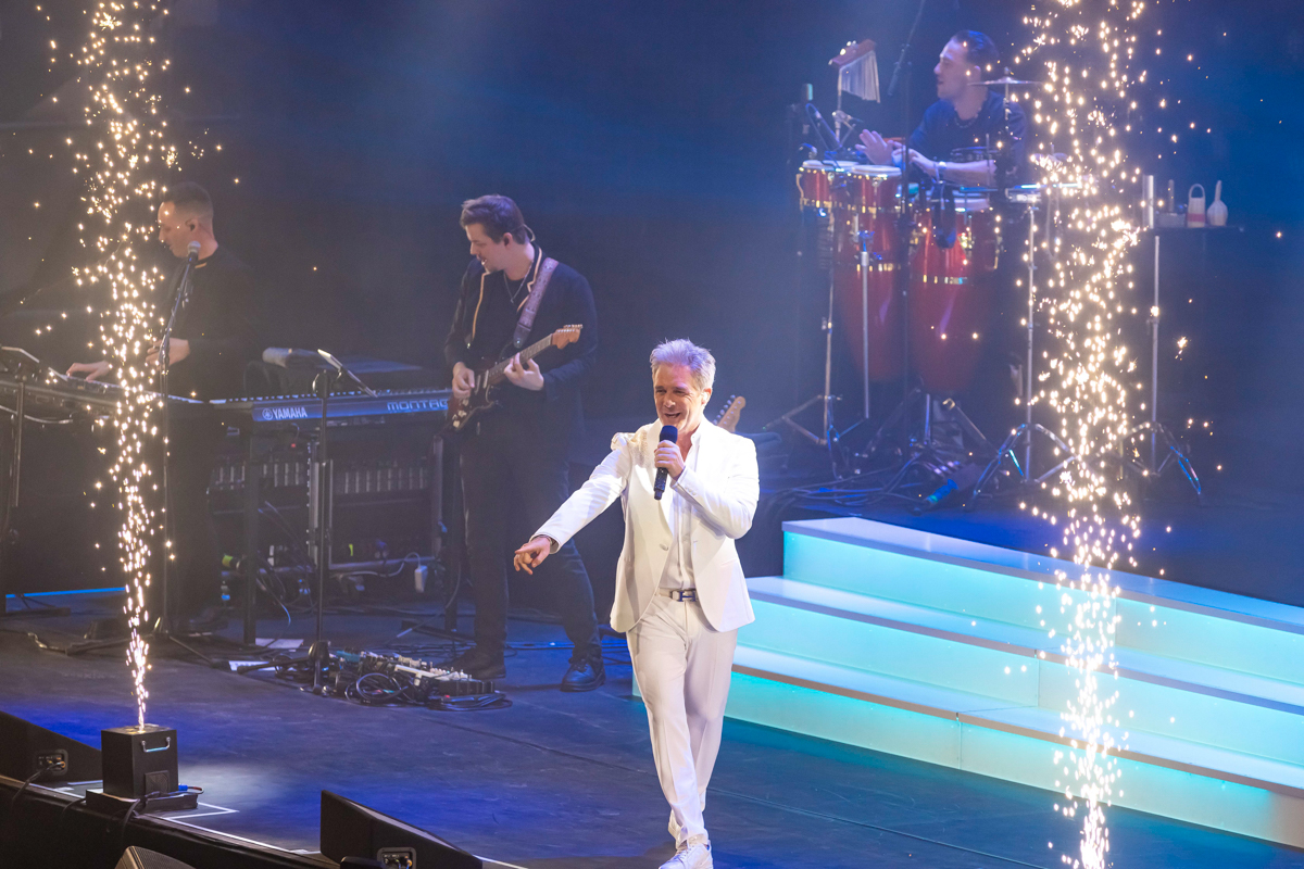 Christoff 3.0 XXL @ Lotto Arena, picture 1, photographed by dirk janssens - FrontView Magazine