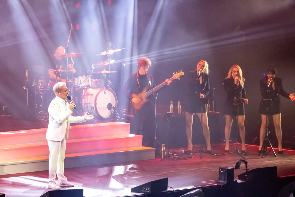 Christoff 3.0 XXL @ Lotto Arena, picture 2, photographed by dirk janssens - FrontView Magazine