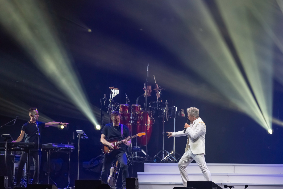 Christoff 3.0 XXL @ Lotto Arena, picture 3, photographed by dirk janssens - FrontView Magazine