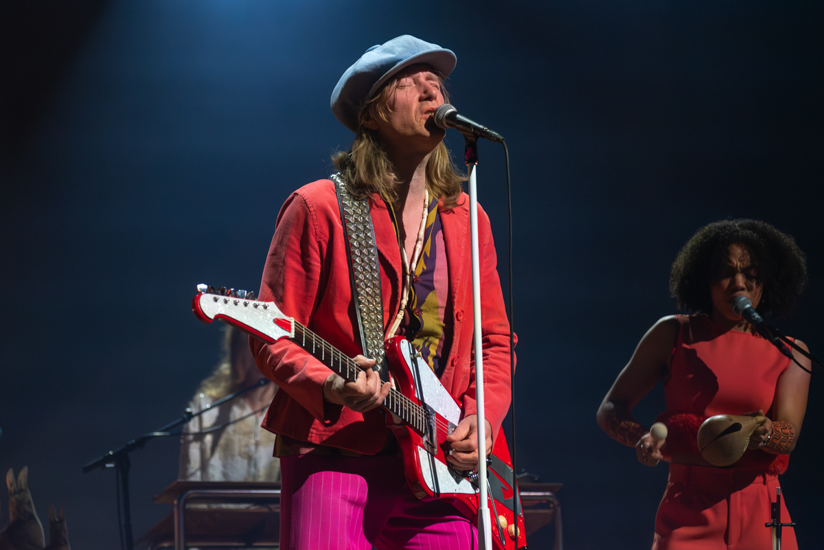 Stef Kamil Carlens & The Swoon @ De Roma, picture 7, photographed by Bart Janssens - FrontView Magazine