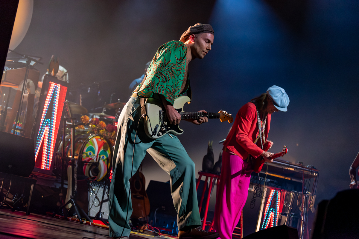 Stef Kamil Carlens & The Swoon @ De Roma, picture 10, photographed by Bart Janssens - FrontView Magazine