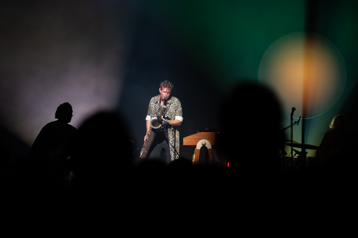 Stef Kamil Carlens & The Swoon @ De Roma, picture 16, photographed by Bart Janssens - FrontView Magazine
