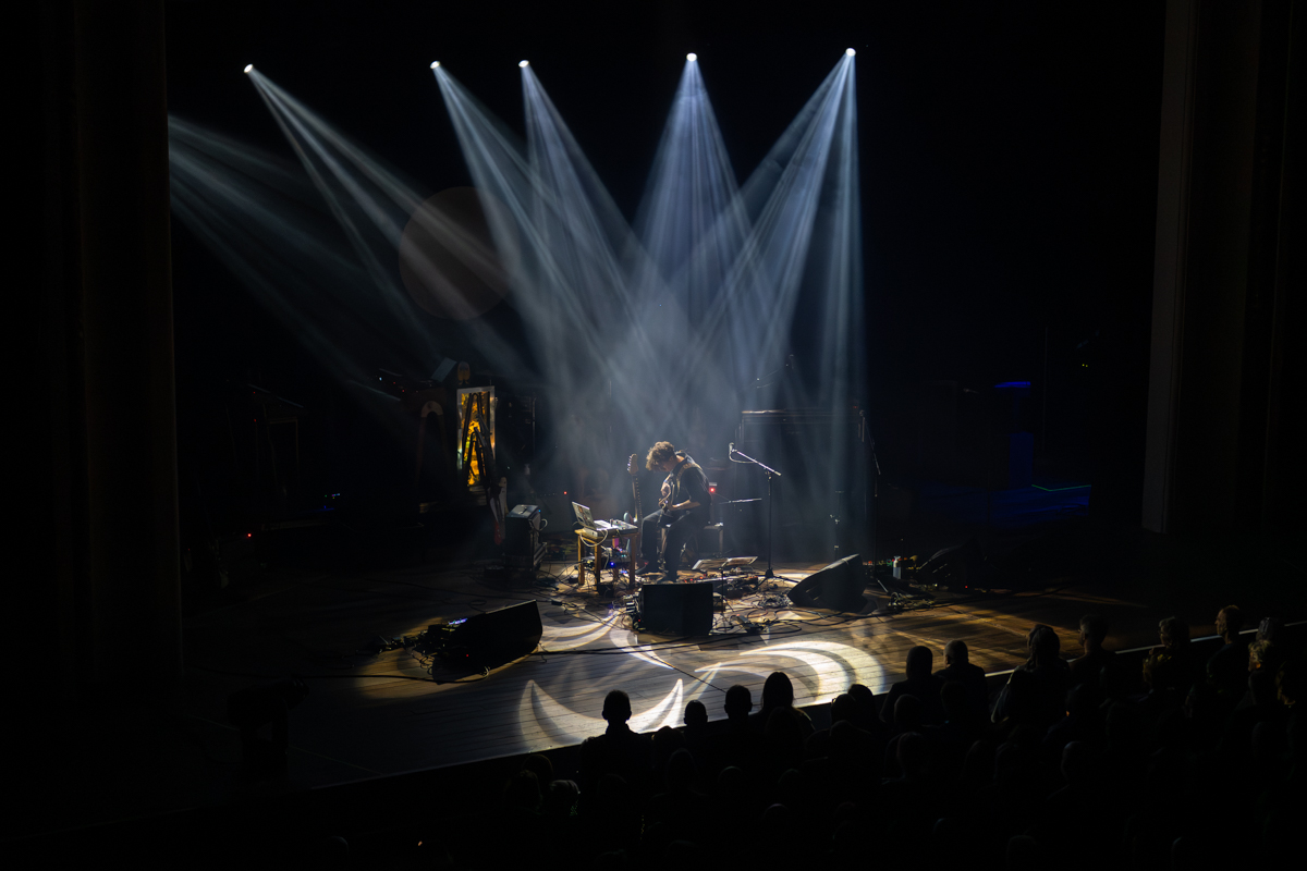 Vitja Pauwels @ De Roma, picture 3, photographed by Bart Janssens - FrontView Magazine