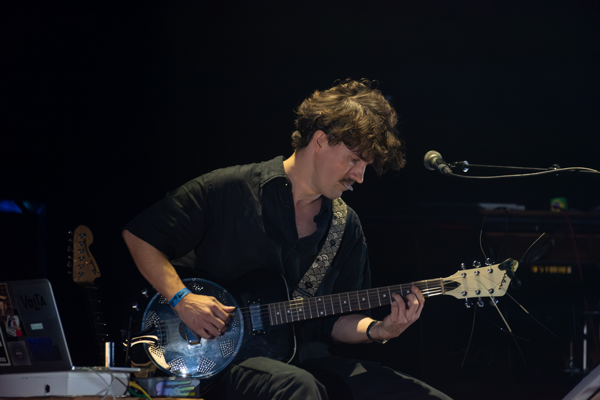 Vitja Pauwels @ De Roma, picture 4, photographed by Bart Janssens - FrontView Magazine