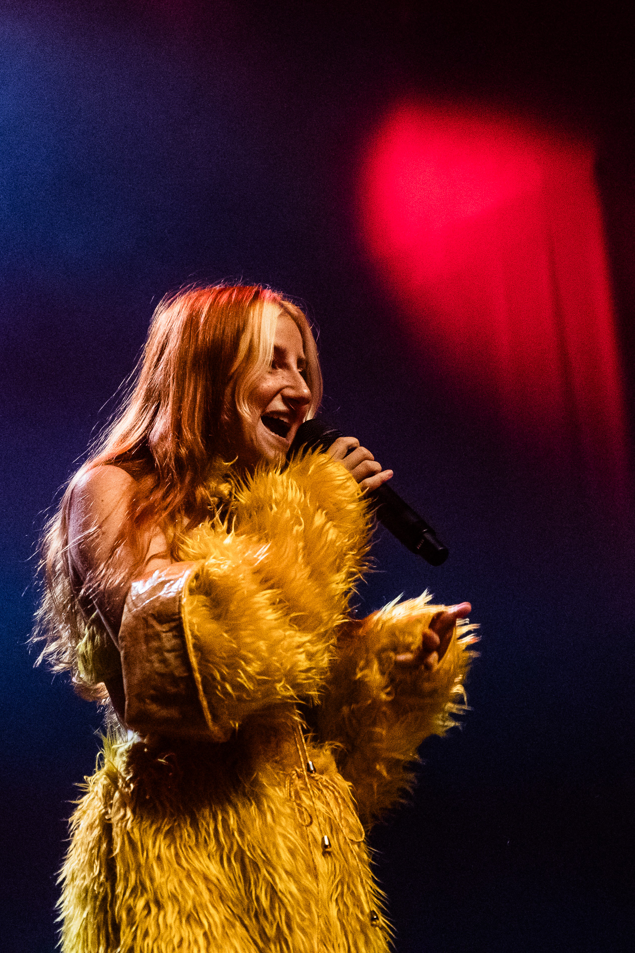 Chérine @ Het Depot, picture 4, photographed by Jürgen Bruynooghe - FrontView Magazine