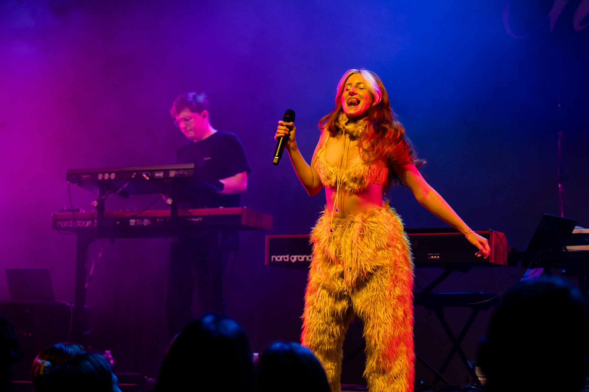 Chérine @ Het Depot, picture 12, photographed by Jürgen Bruynooghe - FrontView Magazine
