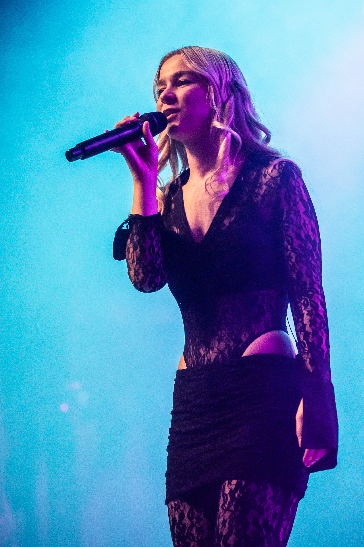 Luka @ Het Depot, picture 3, photographed by Jürgen Bruynooghe - FrontView Magazine