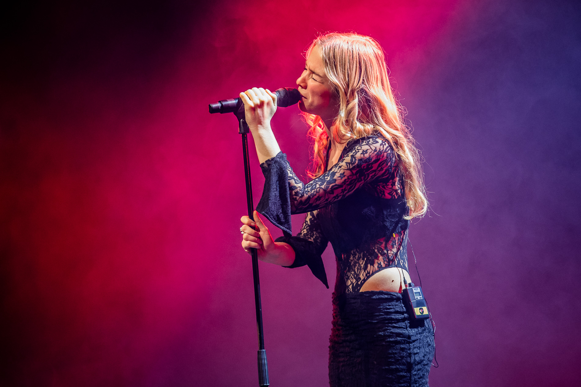 Luka @ Het Depot, picture 14, photographed by Jürgen Bruynooghe - FrontView Magazine