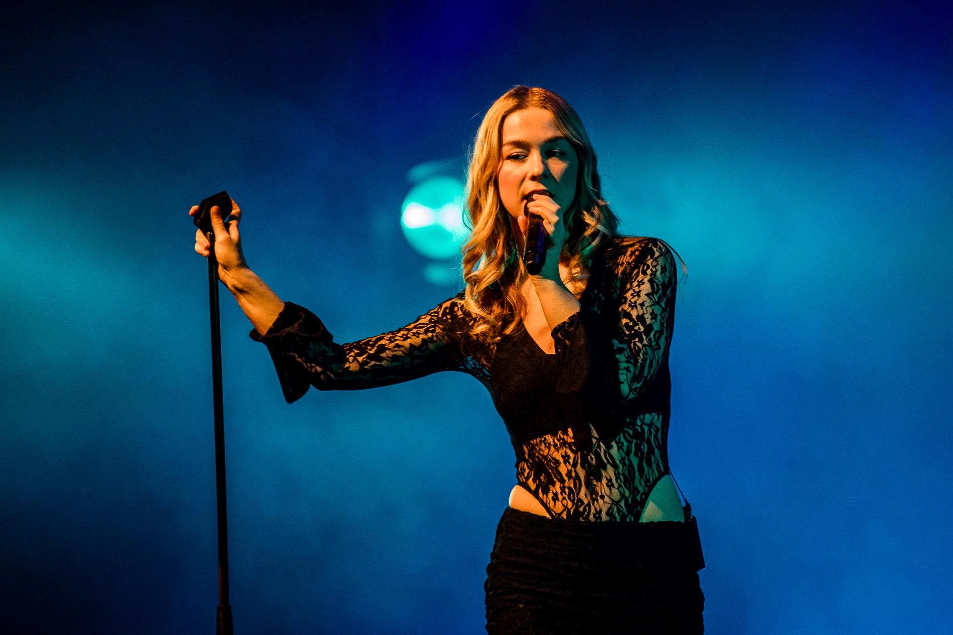 Luka @ Het Depot, picture 16, photographed by Jürgen Bruynooghe - FrontView Magazine