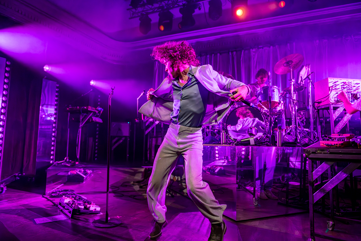 Compact Disk Dummies @ De Casino, picture 6, photographed by Bart Janssens - FrontView Magazine
