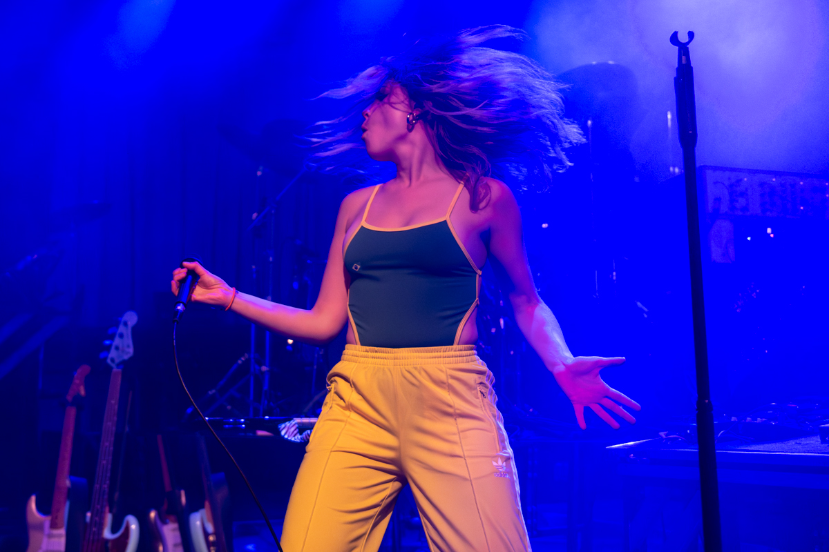 Oyesono @ De Casino, picture 5, photographed by Bart Janssens - FrontView Magazine