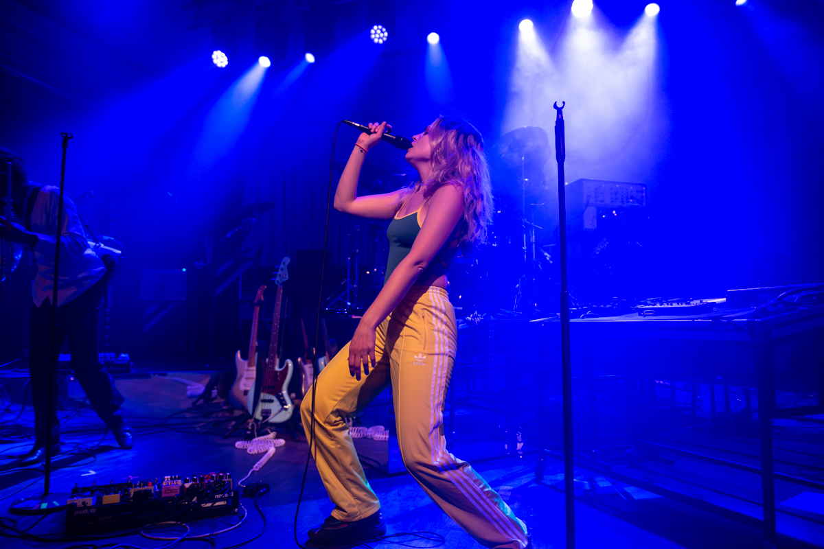 Oyesono @ De Casino, picture 12, photographed by Bart Janssens - FrontView Magazine